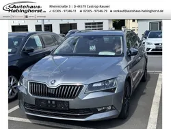 Grau Gebraucht 2018 Skoda Superb Style Kombi | 20.990 € (Fairer Preis)