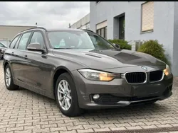 Braun Gebraucht 2012 BMW 320 Kombi | 7.950 € (Fairer Preis)