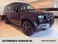 Santorini black Gebraucht 2024 Land Rover Defender SE Dynamic SUV | 81.880 € (Etwas zu teuer)