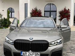 Grau Gebraucht 2022 BMW 745e Comfort Edition Limousine | 53.000 € (Teuer)