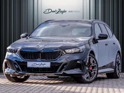 Saphirschwarzmetallic Gebraucht 2025 BMW 540 M Sport Kombi | 77.990 € (Teuer)