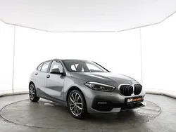 Grau Gebraucht 2023 BMW 120 Sport Line Kleinwagen | 24.330 € (Fairer Preis)