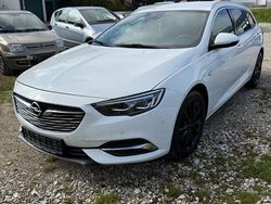 Weiß Gebraucht 2019 Opel Insignia Innovation Kombi | 8.990 € (Guter Preis)