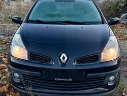 Schwarz Gebraucht 2007 Renault Clio II Campus Limousine | 2.600 € (Fairer Preis)