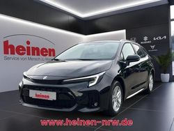 Schwarz (black mica metallic) Gebraucht 2024 Suzuki Swace Comfort+ Kombi | 31.980 €