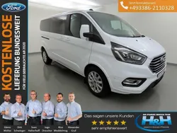 Weiß Gebraucht 2022 Ford Tourneo Custom Titanium X Van / Kleinbus | 42.440 € (Fairer Preis)