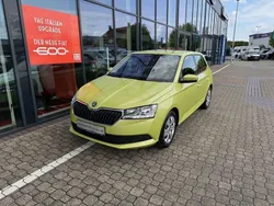 Grün Gebraucht 2021 Skoda Fabia Cool Plus Limousine | 11.990 € (Guter Preis)