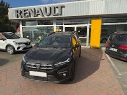 Perlmuttschwarz Gebraucht 2023 Dacia Jogger Extreme Van / Kleinbus | 17.685 € (Guter Preis)