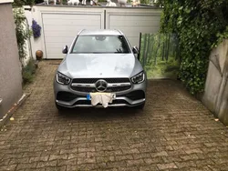 Silber Gebraucht 2021 Mercedes GLC300e AMG line Plus SUV | 34.900 € (Fairer Preis)