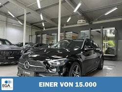 Schwarz Gebraucht 2023 Mercedes C300e AMG line | 38.740 € (Fairer Preis)