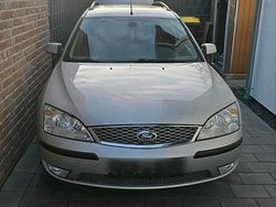 Silber Gebraucht 2006 Ford Mondeo Kombi | 1.100 € (Fairer Preis)