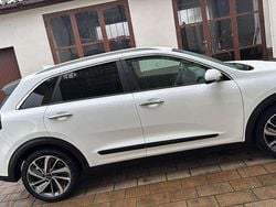 Weiß Gebraucht 2018 Kia Niro Spirit SUV | 14.500 € (Superpreis)