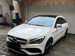 Weiß Gebraucht 2016 Mercedes CLA45 AMG Shooting Brake AMG Kombi | 20.999 € (Fairer Preis)