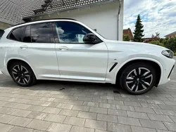 Weiß Gebraucht 2023 BMW iX3 Shadowline SUV | 53.900 € (Etwas zu teuer)