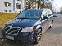 Blau Gebraucht 2008 Chrysler Town & Country Van / Kleinbus | 5.500 €