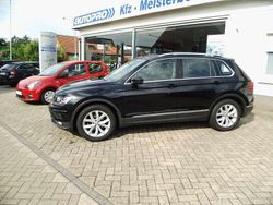 Schwarz Gebraucht 2018 VW Tiguan Highline SUV | 20.750 € (Fairer Preis)