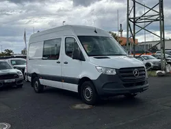 Arktikweiss Gebraucht 2018 Mercedes Sprinter Van | 27.000 € (Etwas zu teuer)