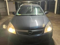 Grau Gebraucht 2006 Opel Vectra Kombi | 700 € (Superpreis)