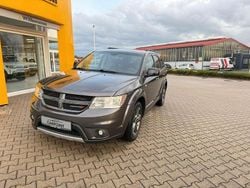 Grau Gebraucht 2017 Dodge Journey SUV | 11.990 € (Fairer Preis)