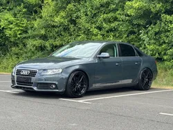 Grau Gebraucht 2009 Audi A4 Sport Limousine | 4.999 € (Guter Preis)