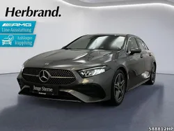 Grau Gebraucht 2024 Mercedes A200 AMG Limousine | 30.890 € (Guter Preis)
