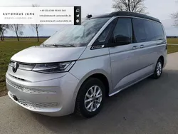 Starlightblau matallic dach schwarz Neu 2024 VW T7 Comfortline Van | 62.640 €