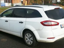 Weiß Gebraucht 2013 Ford Mondeo Kombi | 3.300 € (Guter Preis)