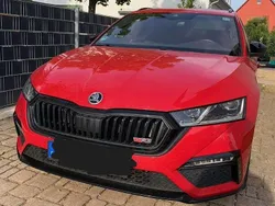 Rot Gebraucht 2022 Skoda Octavia RS Kombi | 33.900 € (Fairer Preis)