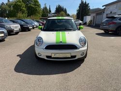 Weiß Gebraucht 2010 Mini ONE Kleinwagen | 5.000 € (Fairer Preis)