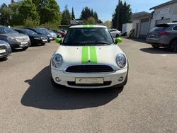 Weiß Gebraucht 2010 Mini ONE Kleinwagen | 5.200 € (Fairer Preis)