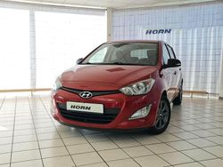 Rot Gebraucht 2014 Hyundai i20 Style Kleinwagen | 9.990 € (Fairer Preis)