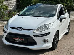 Weiß Gebraucht 2011 Ford Fiesta ST-Line Kleinwagen | 3.800 € (Fairer Preis)
