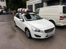 Weiß Gebraucht 2011 Volvo V60 Kombi | 5.500 €