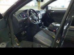 Schwarz Gebraucht 2022 VW Tiguan R-line SUV | 37.200 € (Teuer)