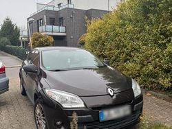 Braun Gebraucht 2012 Renault Mégane Limousine | 3.500 € (Guter Preis)