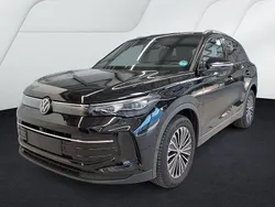 Grenadillschwarz metallic Gebraucht 2025 VW Tiguan Goal SUV | 36.220 €