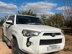 Weiß Gebraucht 2015 Toyota 4 Runner SUV | 19.000 €