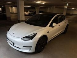 Weiß Gebraucht 2023 Tesla Model 3 Limousine | 29.999 € (Superpreis)