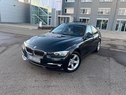 Schwarz Gebraucht 2016 BMW 320 Luxury Line Limousine | 13.700 € (Fairer Preis)
