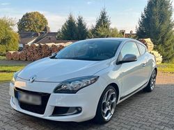 Weiß Gebraucht 2011 Renault Mégane III GT Coupé | 7.300 €