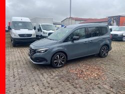 Grau Gebraucht 2024 Mercedes EQT200 Style Van / Kleinbus | 26.061 € (Etwas zu teuer)