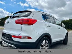 Weiß Gebraucht 2014 Kia Sportage Platinum Edition SUV | 12.999 € (Fairer Preis)