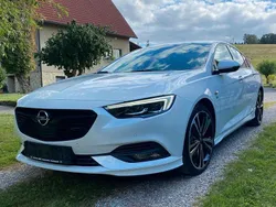 Weiß Gebraucht 2019 Opel Insignia OPC Limousine | 19.950 € (Etwas zu teuer)