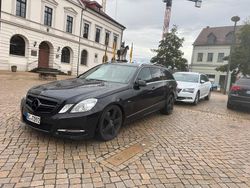 Schwarz Gebraucht 2012 Mercedes E300 Kombi | 6.500 € (Fairer Preis)