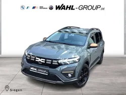 Grau Gebraucht 2024 Dacia Jogger Extreme Van / Kleinbus | 20.440 € (Fairer Preis)