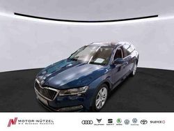 Lavablau metallic Gebraucht 2022 Skoda Superb Style Kombi | 27.330 € (Fairer Preis)