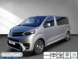 Silber Gebraucht 2023 Toyota Proace Verso Team Kombi | 42.990 € (Teuer)