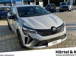 Grau Gebraucht 2024 Renault Clio V Esprit Alpine Limousine | 21.390 € (Teuer)