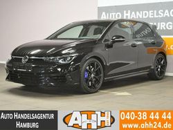Deep black (schwarz) Gebraucht 2023 VW Golf VIII R Limousine | 42.990 € (Fairer Preis)