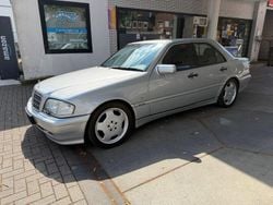 Silber Gebraucht 2001 Mercedes C280 Limousine | 10.799 €